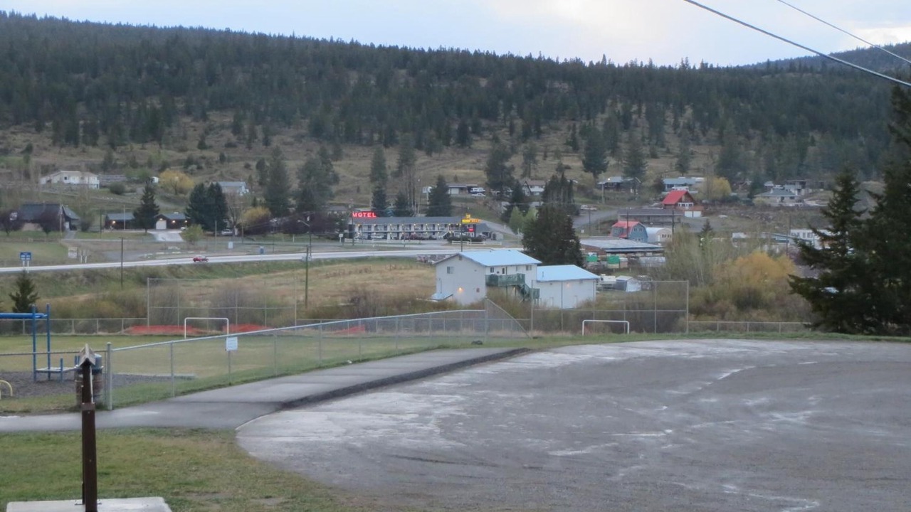 Photo of Others in Clinton
