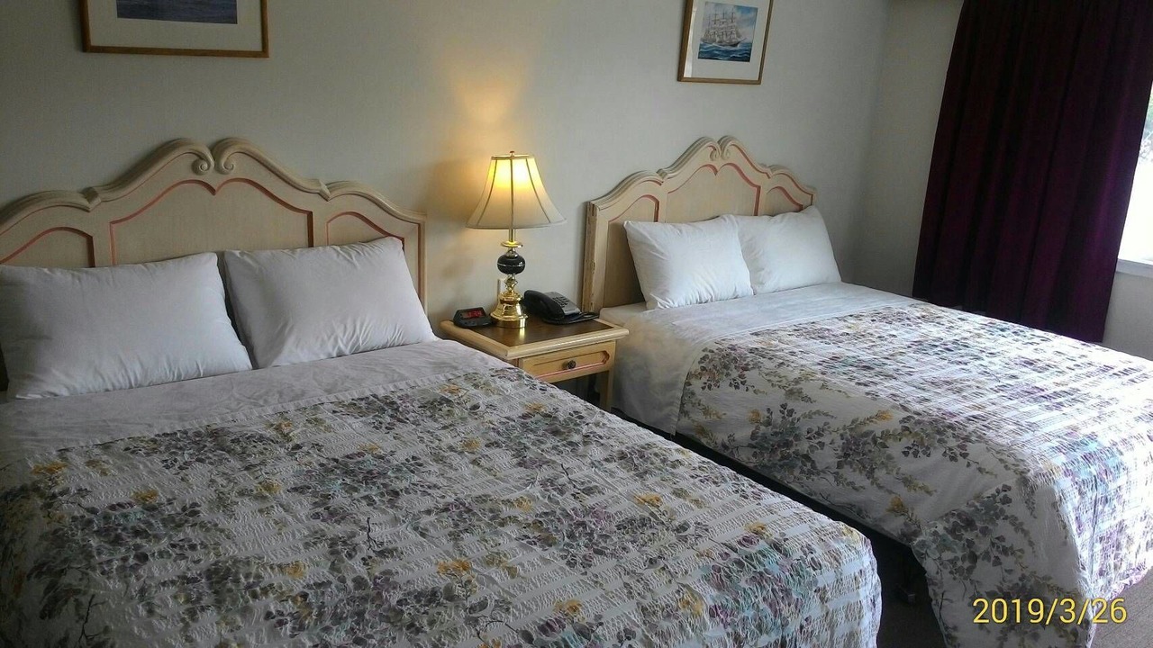 Photo of Bedroom in Clinton
