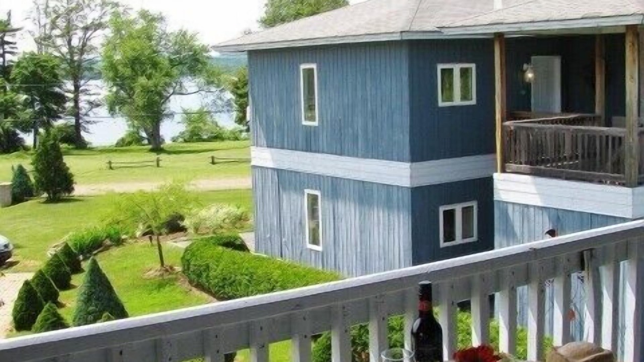Photo of Patio Balcony in Calabogie