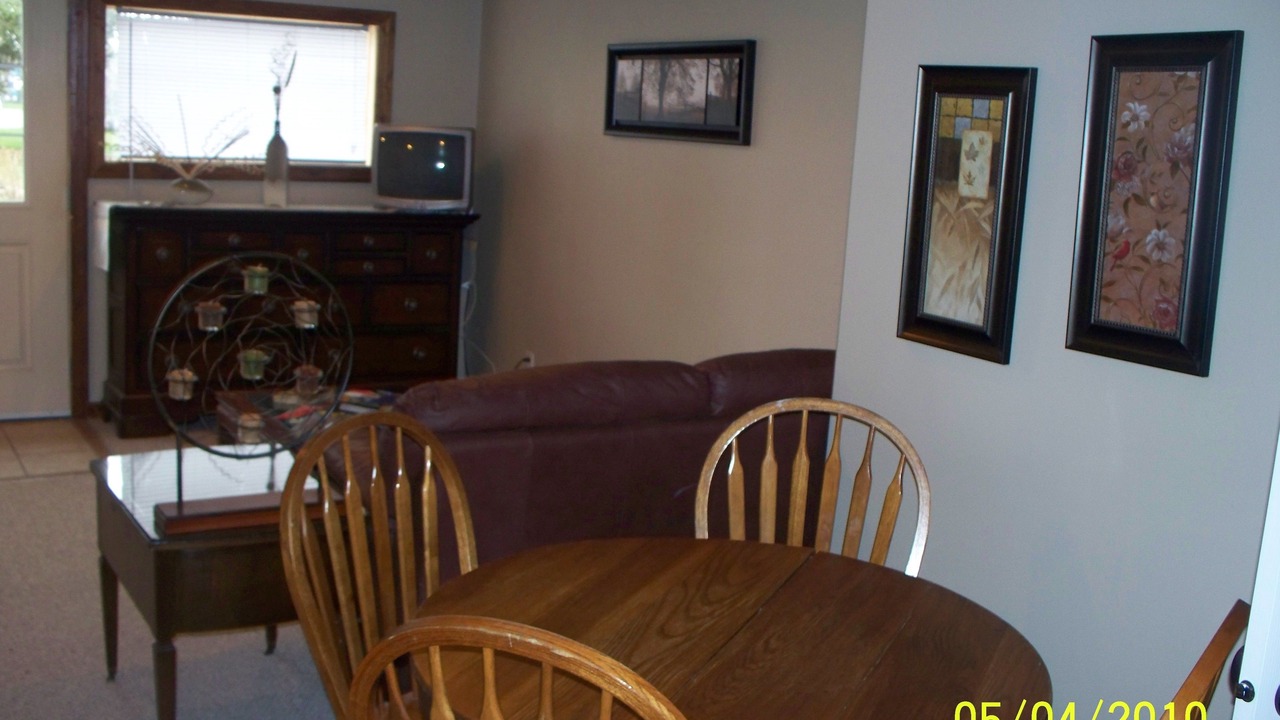 Photo of Livingroom in Cardston