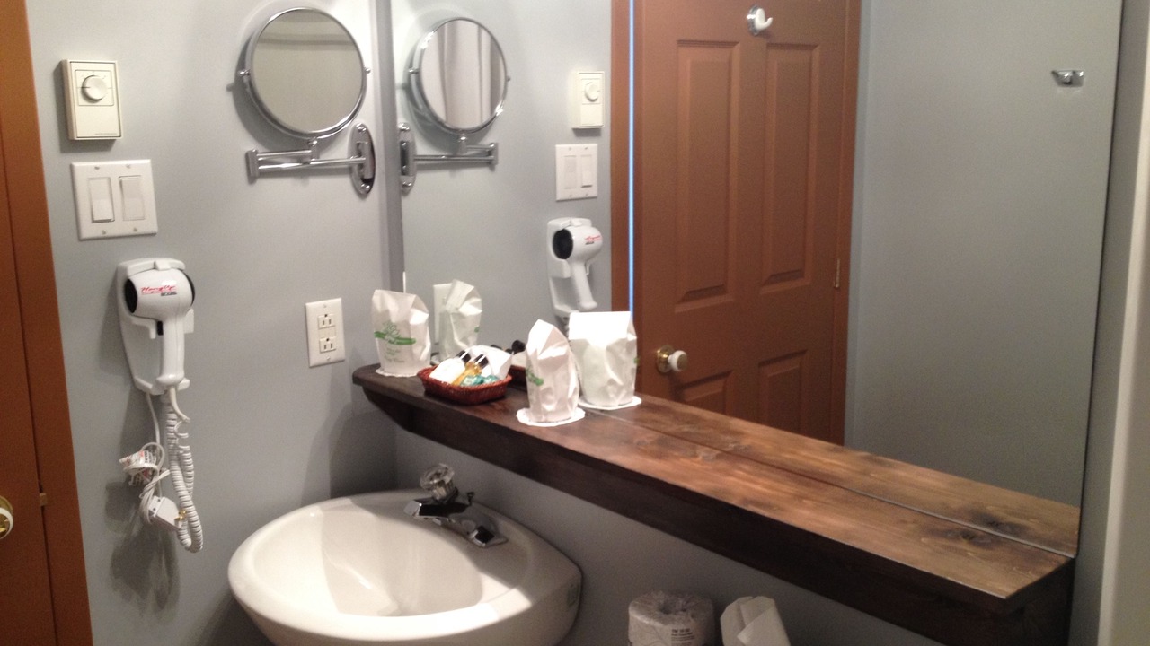 Photo of Bathroom in Sayabec