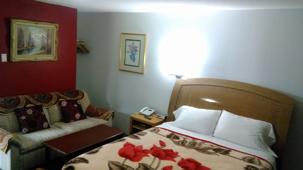 Photo of Bedroom in Smiths Falls