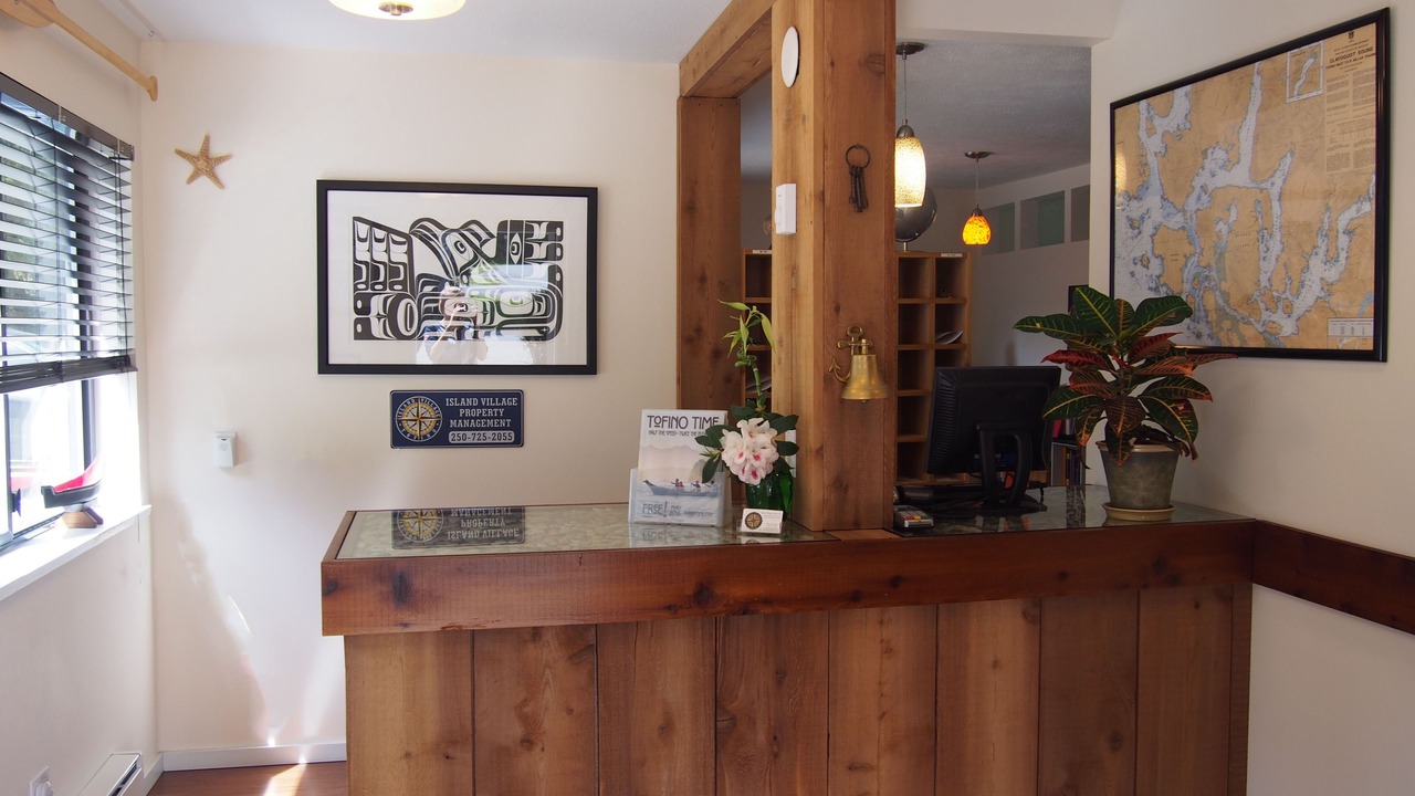 Photo of Others in Tofino