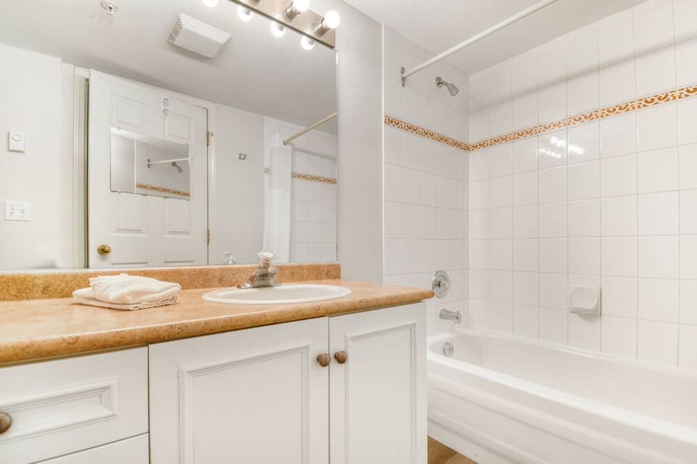 Photo of Bathroom in Quail Ridge