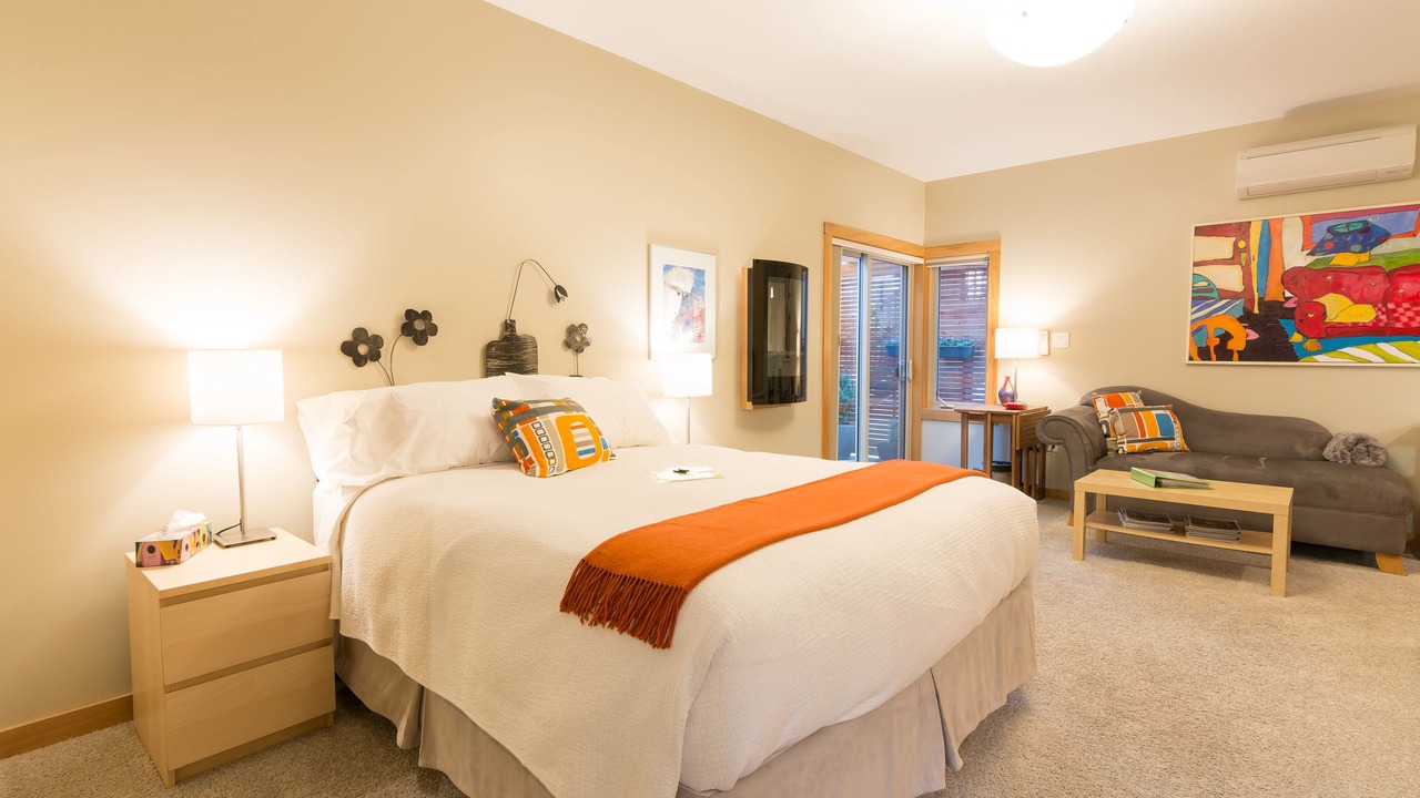 Photo of Bedroom in Okanagan-Similkameen
