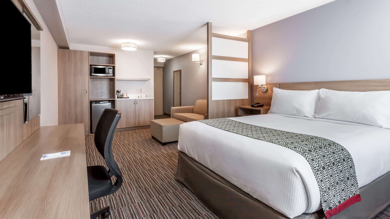 Photo of Bedroom in Casselman