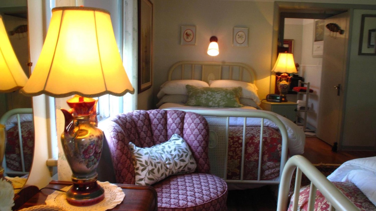 Photo of Livingroom in Wheatley