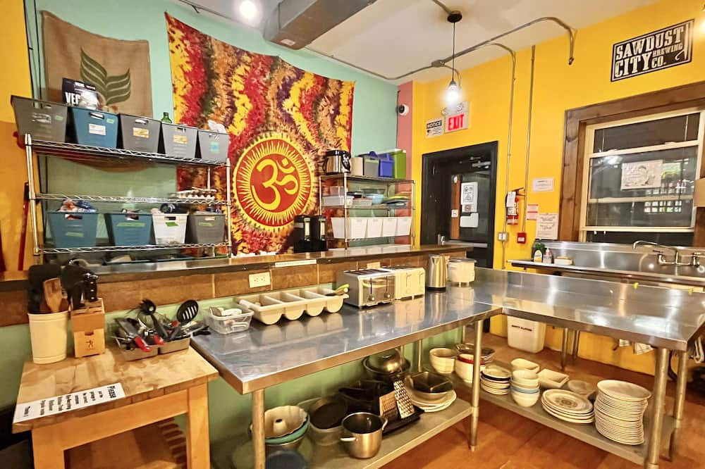 Photo of Kitchen in Blake - Jones