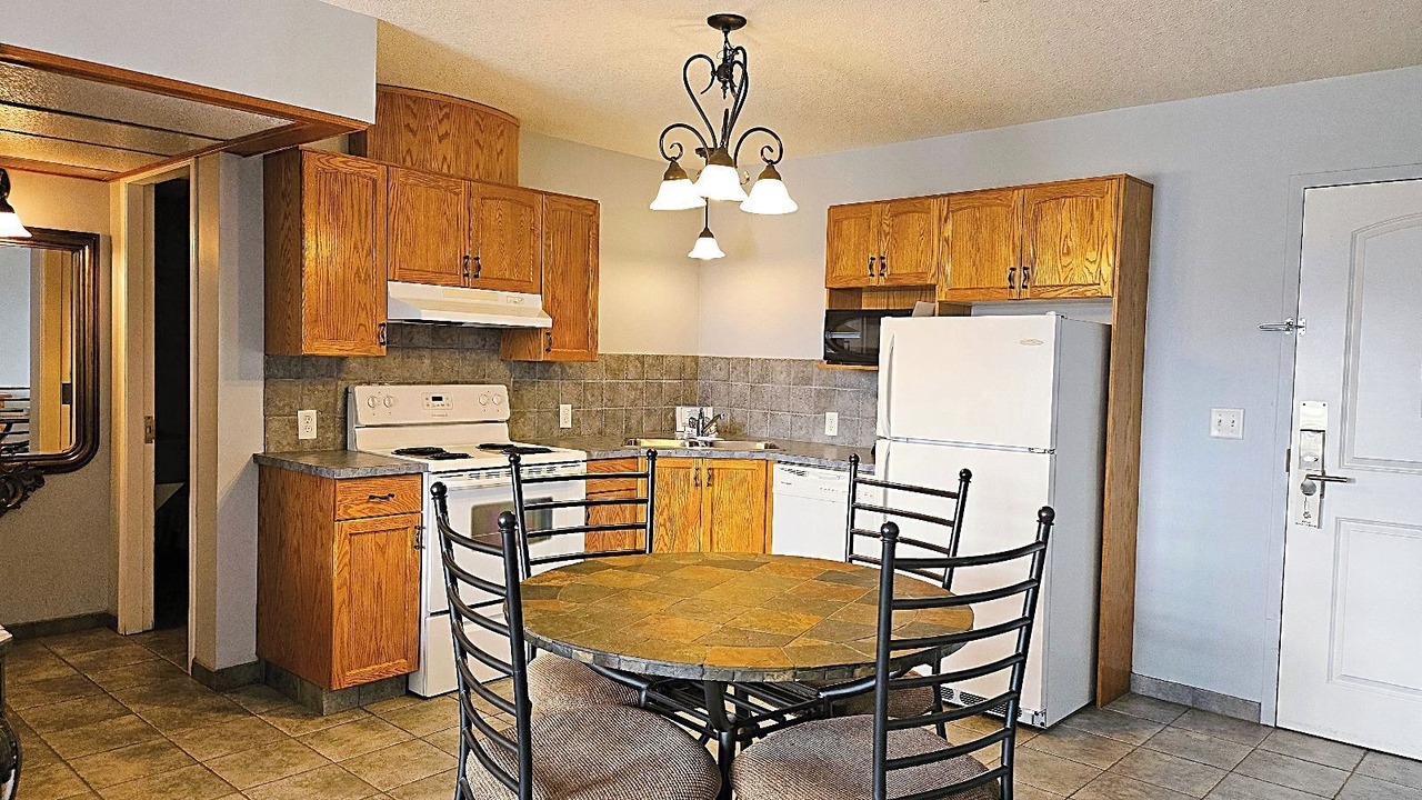 Photo of Kitchen in Grande Cache