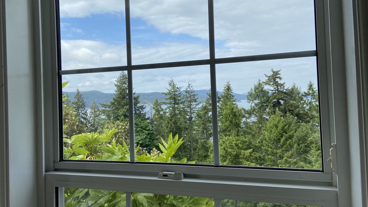 Photo of Bedroom in North Saanich