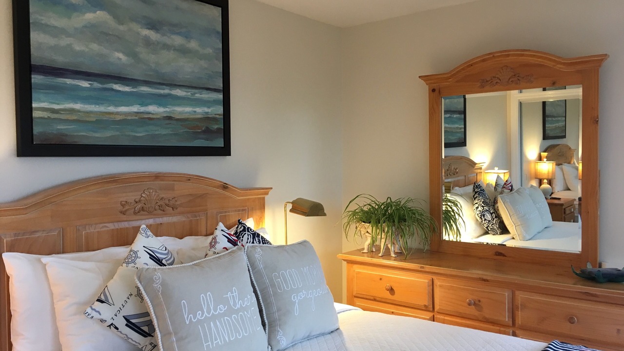 Photo of Bedroom in North Saanich