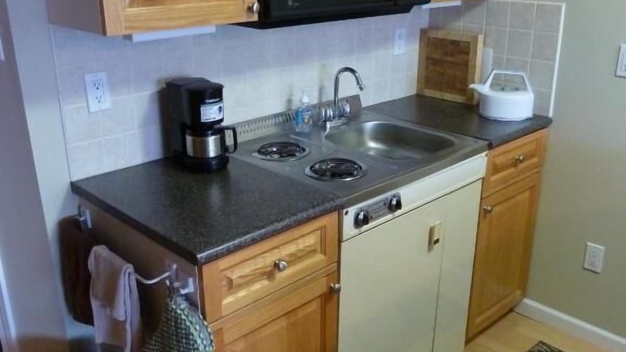 Photo of Kitchen in North Saanich