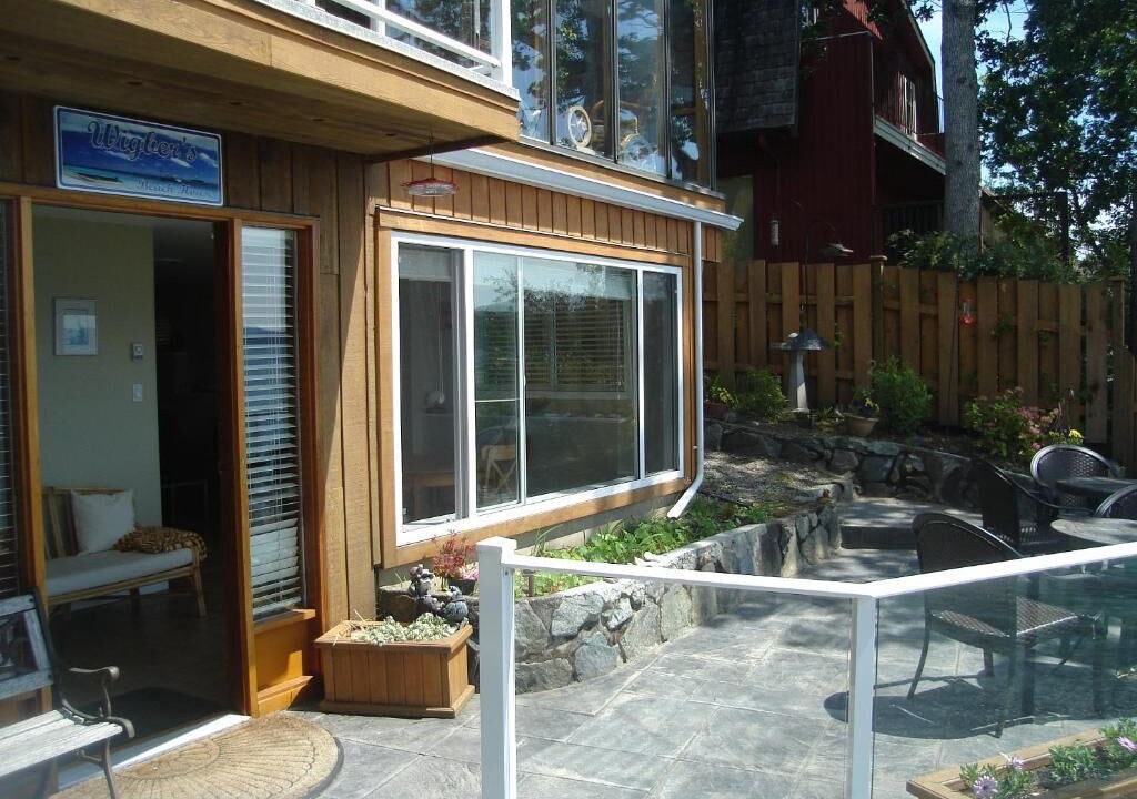 Photo of Patio Balcony in North Saanich