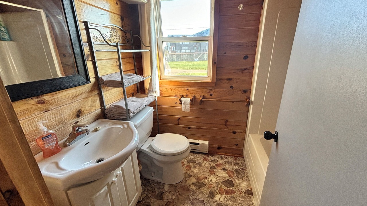 Photo of Bathroom in Borden-Carleton
