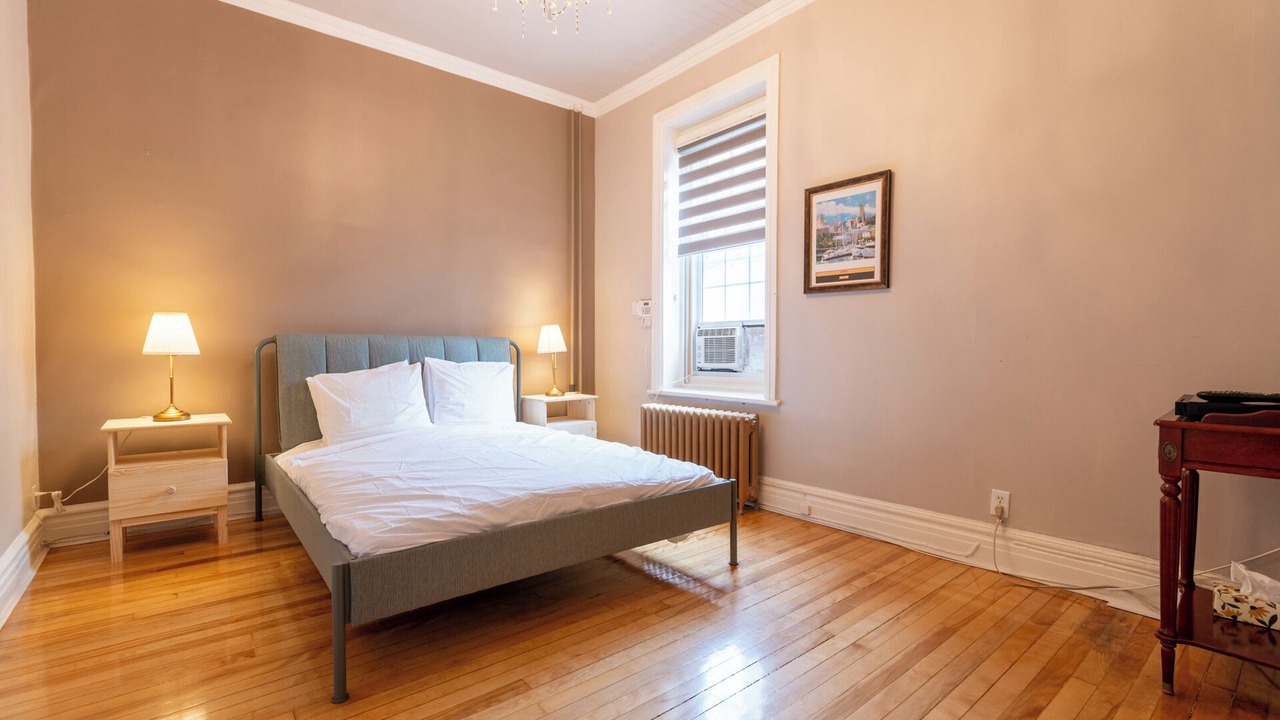 Photo of Bedroom in Montcalm