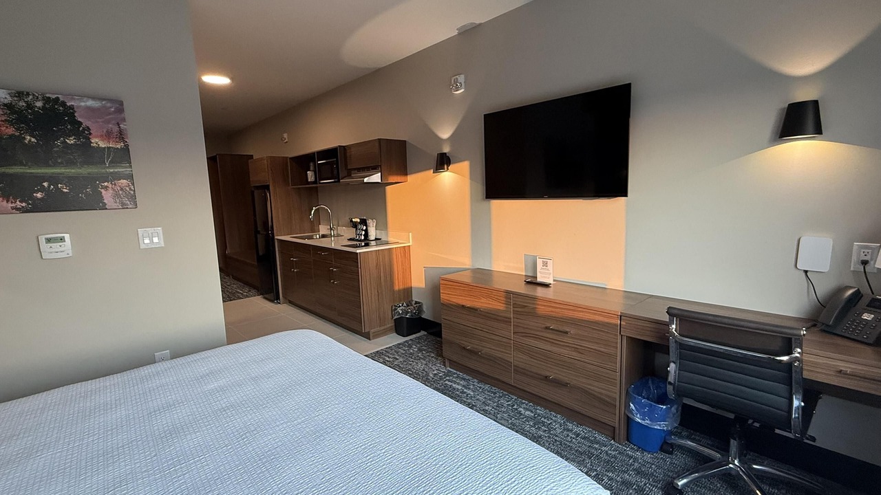 Photo of Bedroom in Neepawa