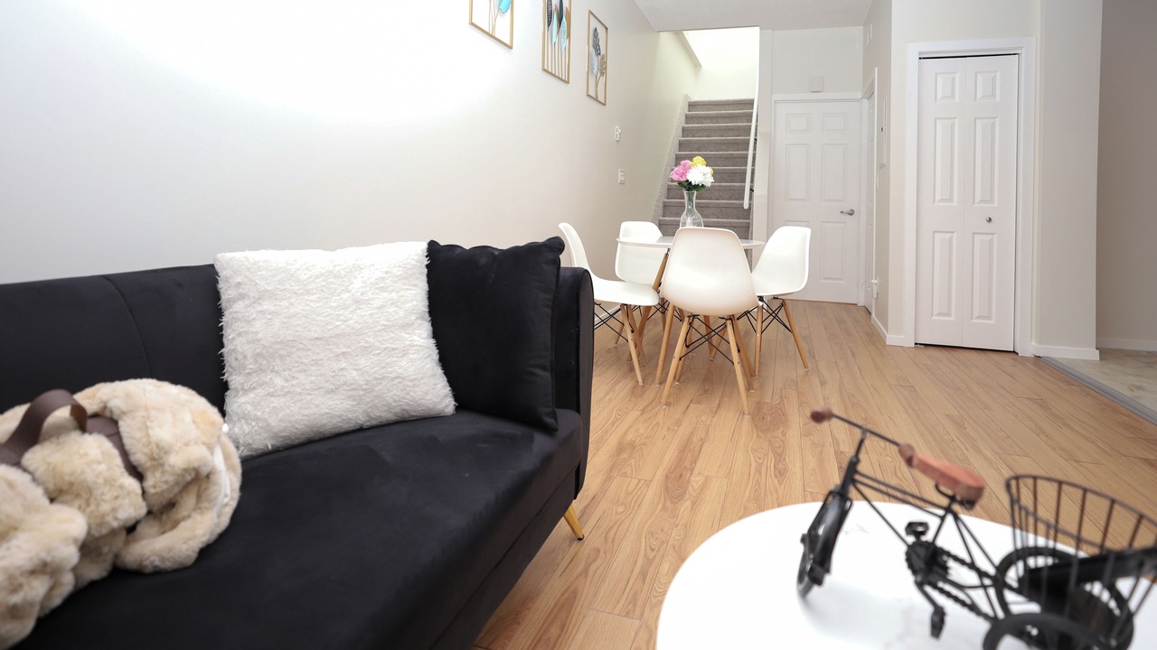 Photo of Livingroom in Transcona
