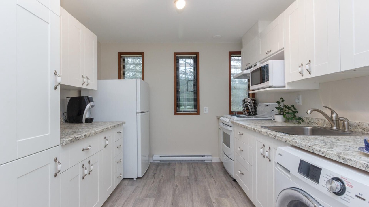 Photo of Livingroom in North Saanich