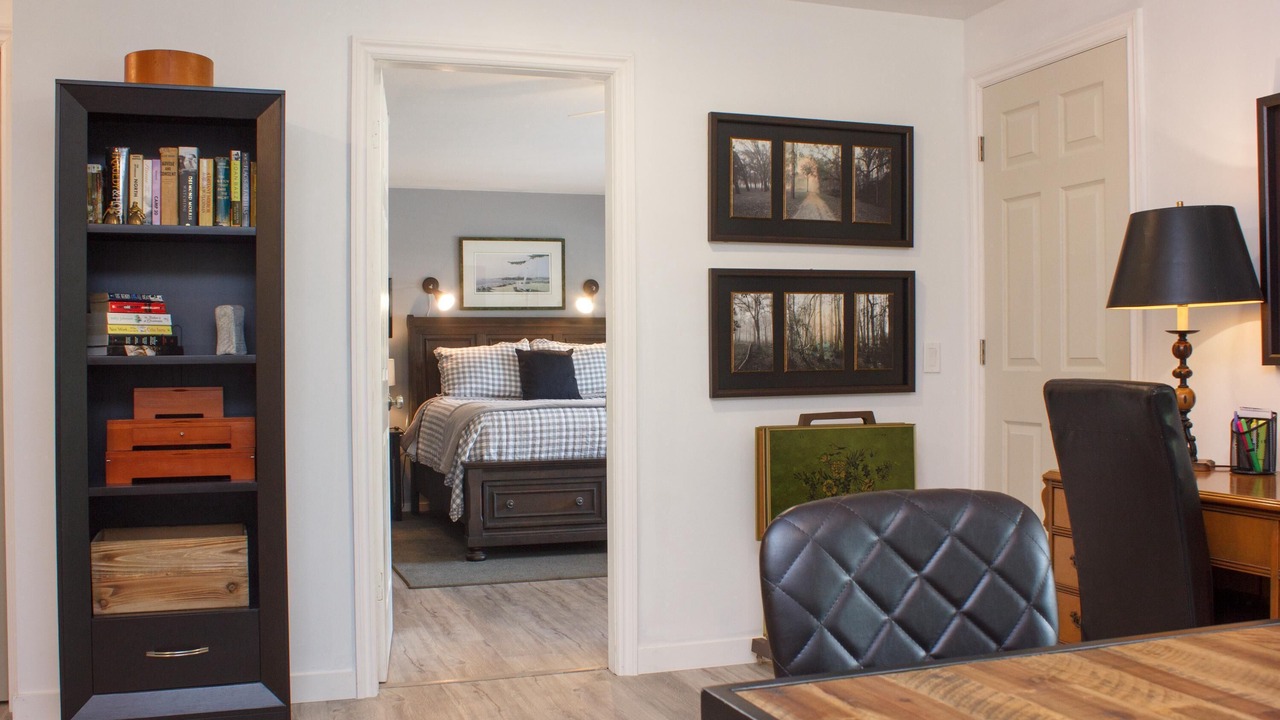 Photo of Livingroom in North Saanich