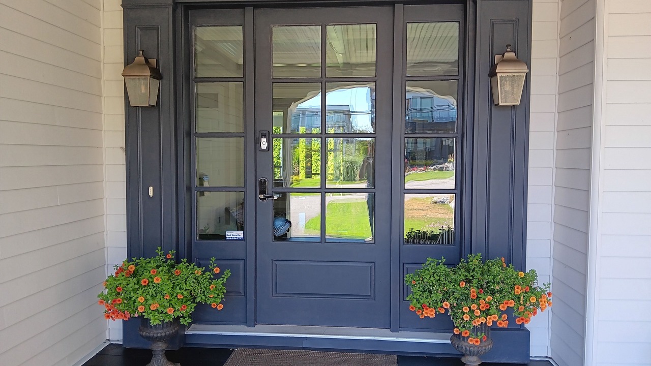 Photo of Patio Balcony in White Rock