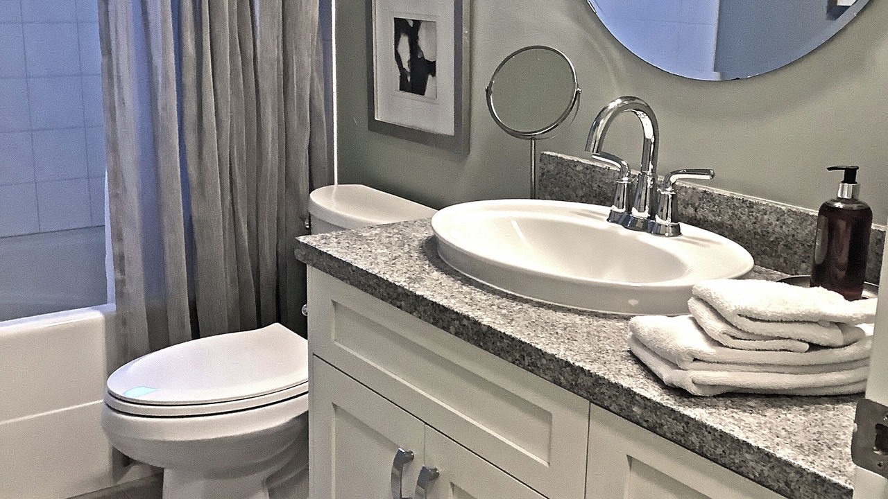 Photo of Bathroom in White Rock