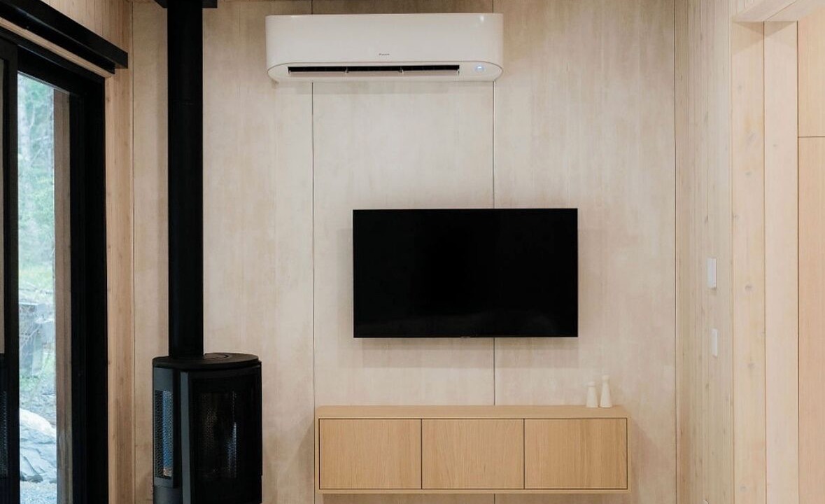 Photo of Livingroom in Fraser Valley Regional District