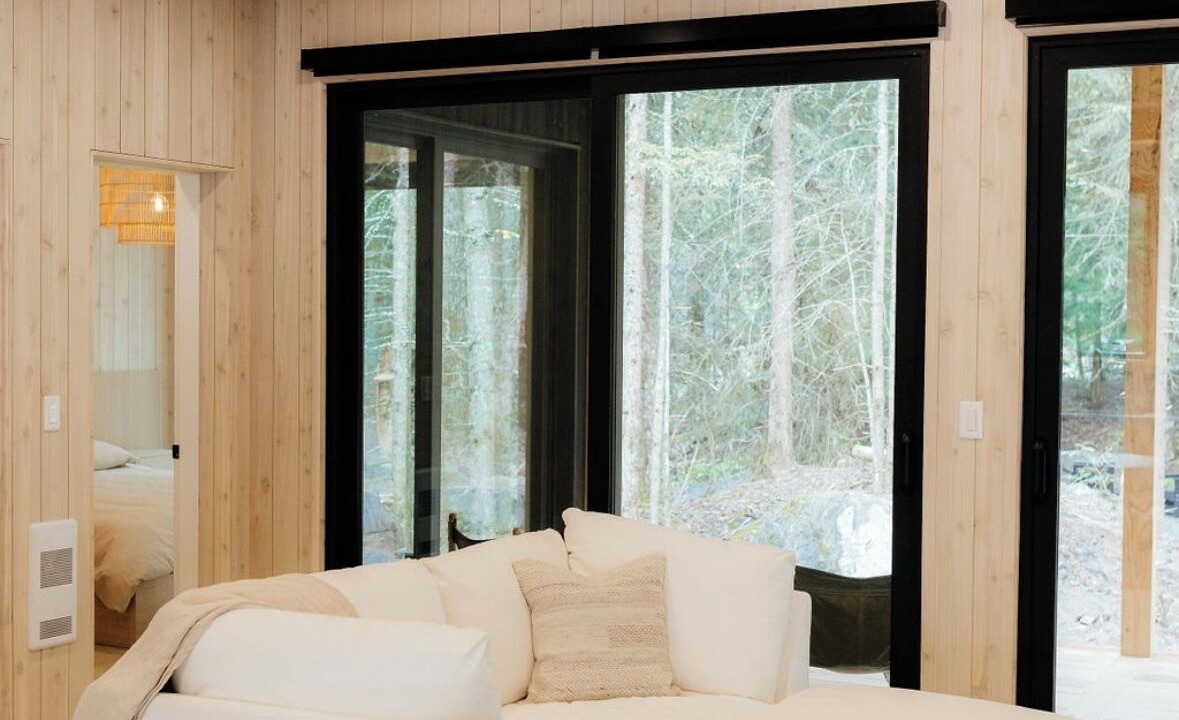 Photo of Livingroom in Fraser Valley Regional District