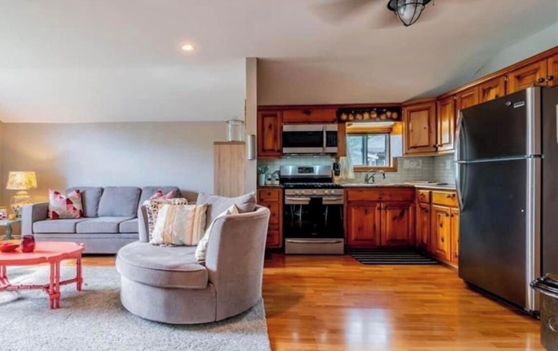 Photo of Livingroom in Dunnville