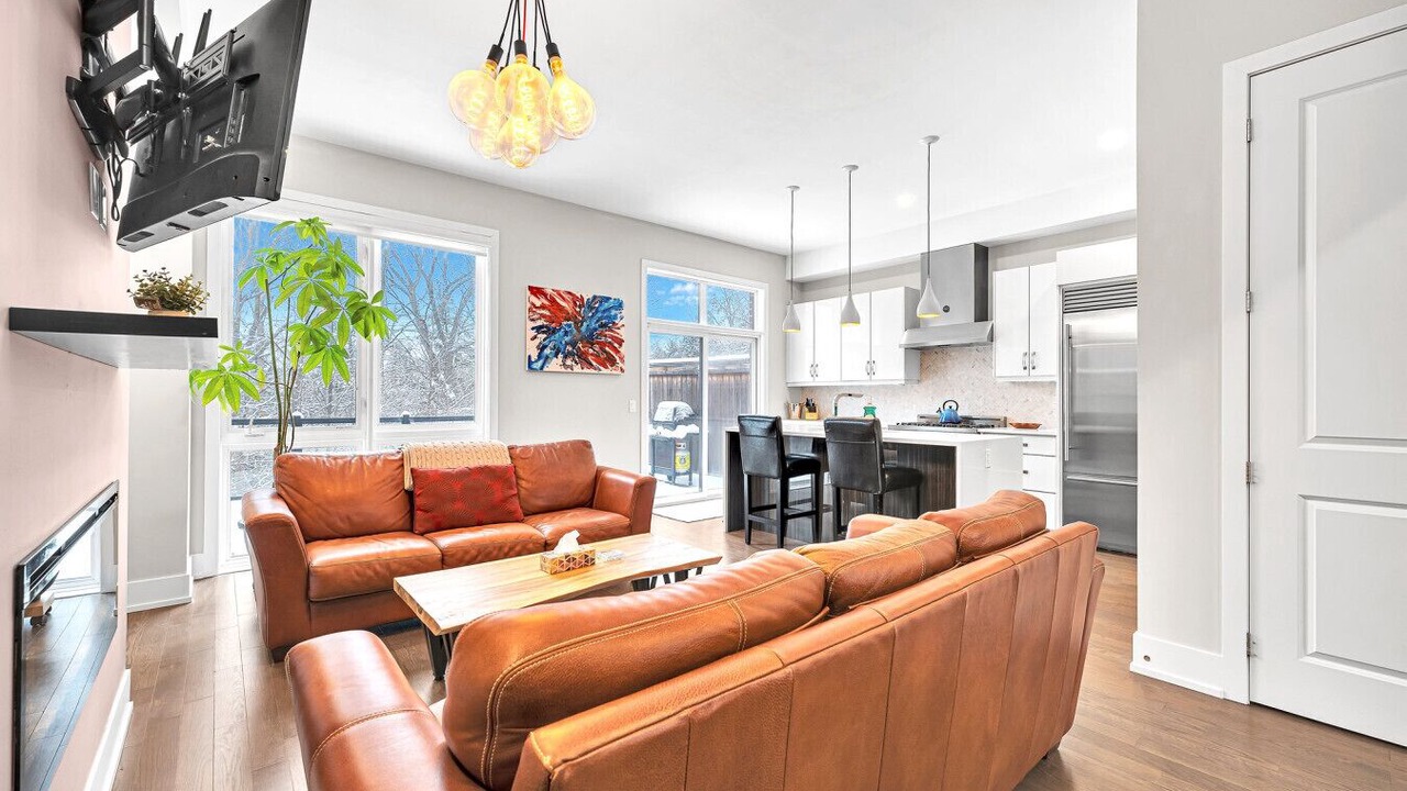 Photo of Livingroom in Vaughan