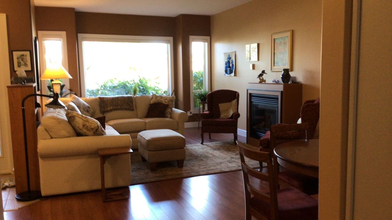 Photo of Livingroom in Comox