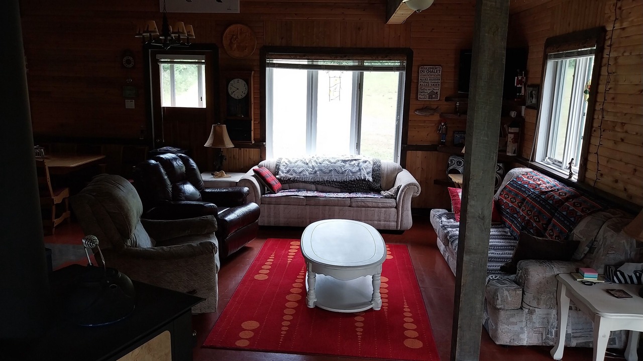 Photo of Livingroom in Gloucester County