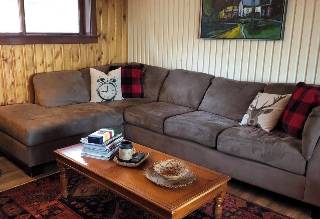 Photo of Livingroom in Bridge Lake