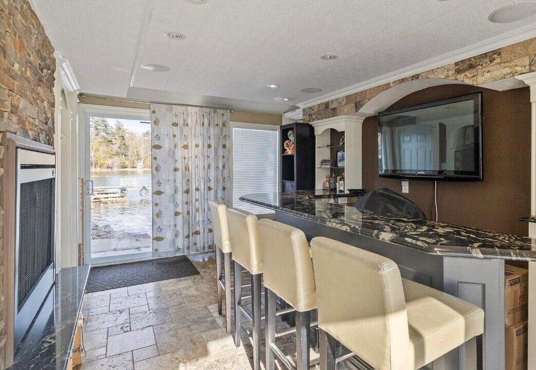 Photo of Kitchen in Elizabethtown-Kitley