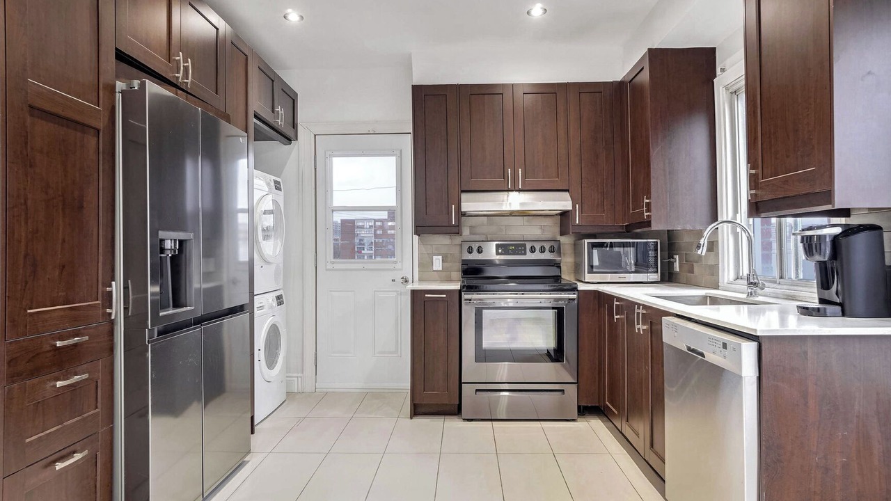 Photo of Kitchen in Saint-Laurent