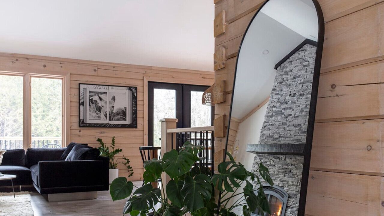 Photo of Livingroom in Chatsworth