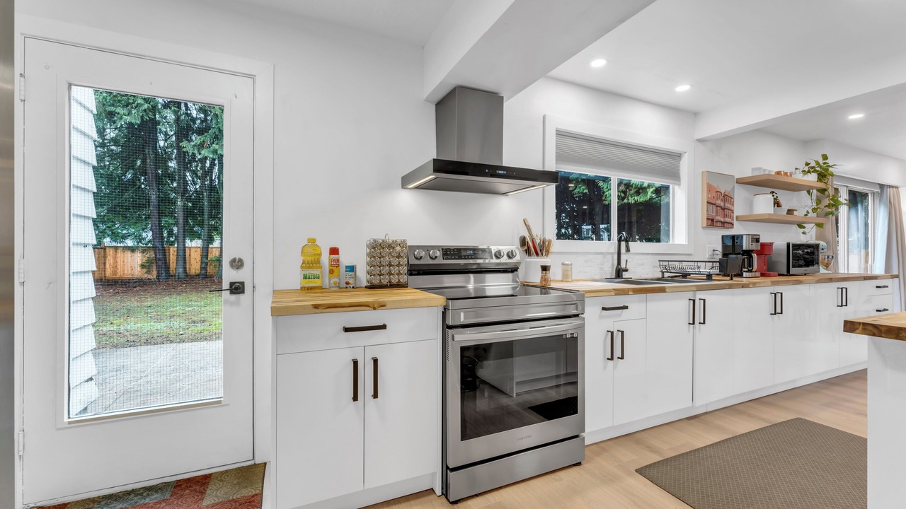 Photo of Kitchen in Maple Ridge