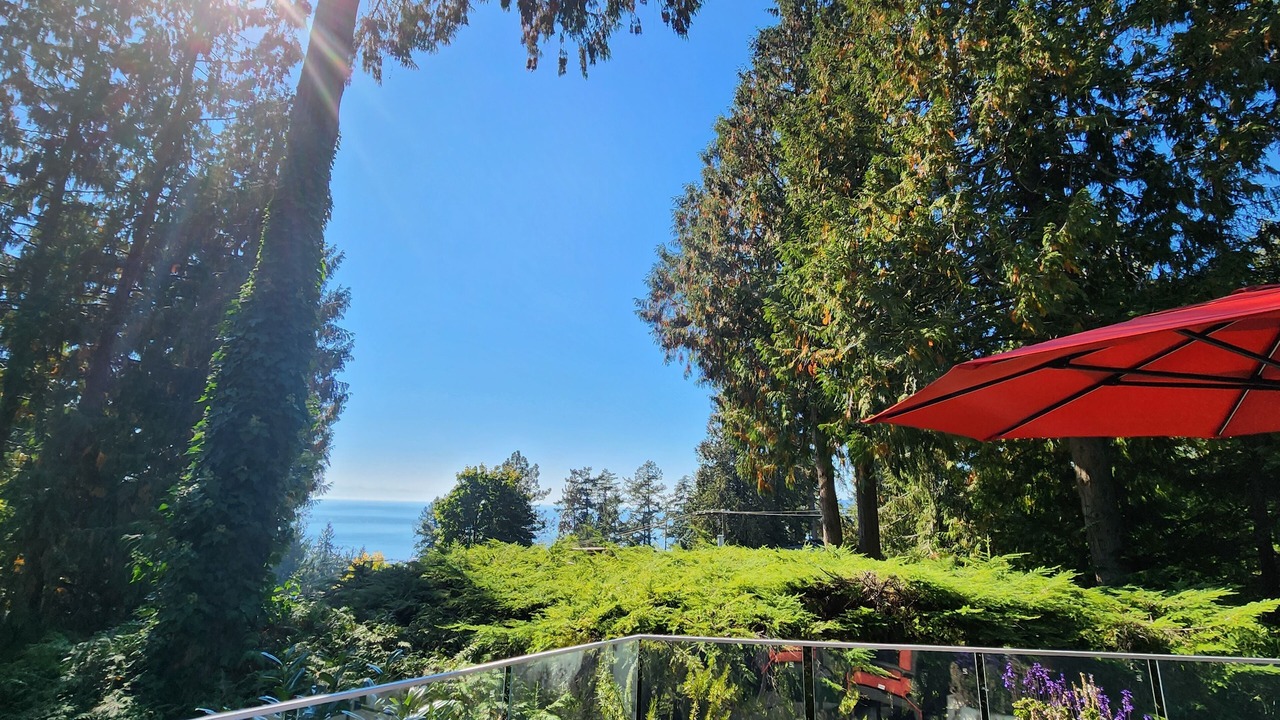 Photo of Outdoor in West Vancouver