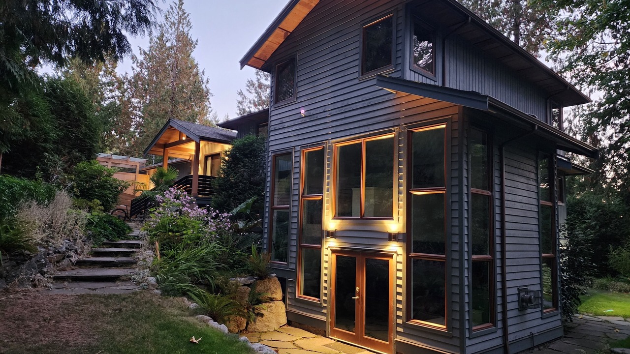 Photo of Outdoor in West Vancouver