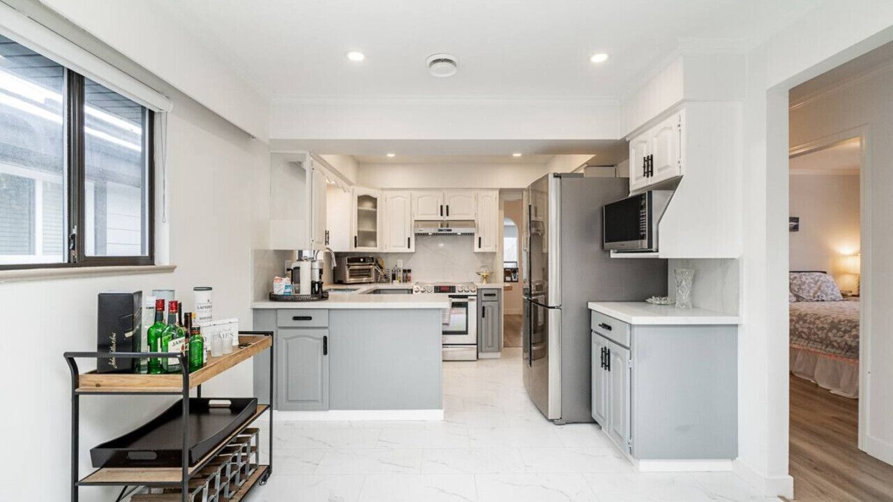 Photo of Kitchen in Sunset