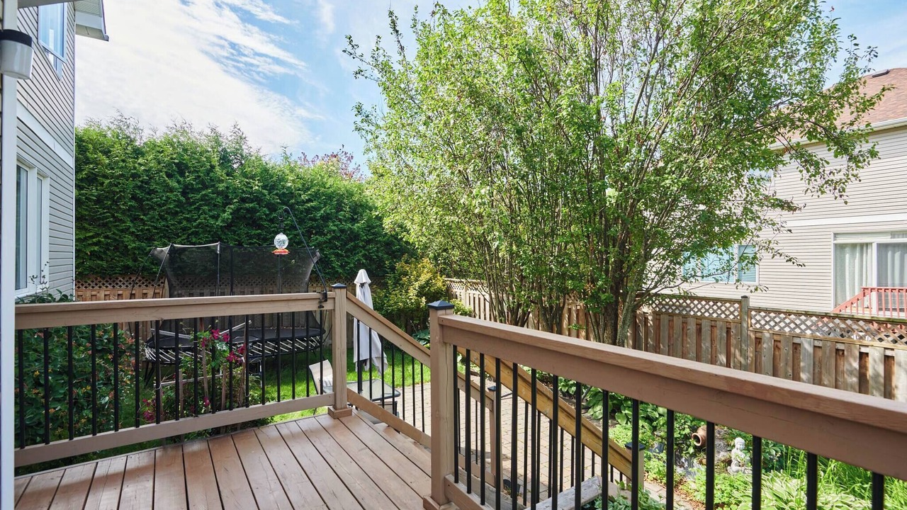 Photo of Patio Balcony in Bridlewood - Emerald Meadows