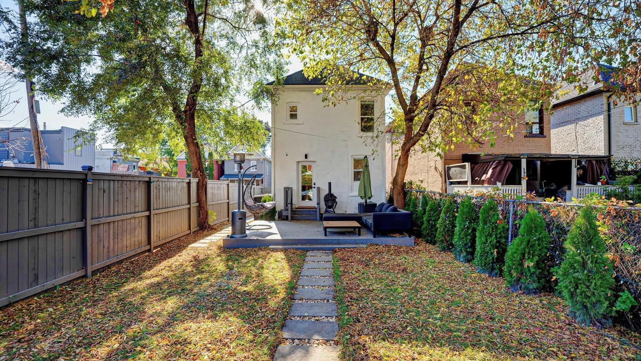 Photo of Patio Balcony in Hamilton