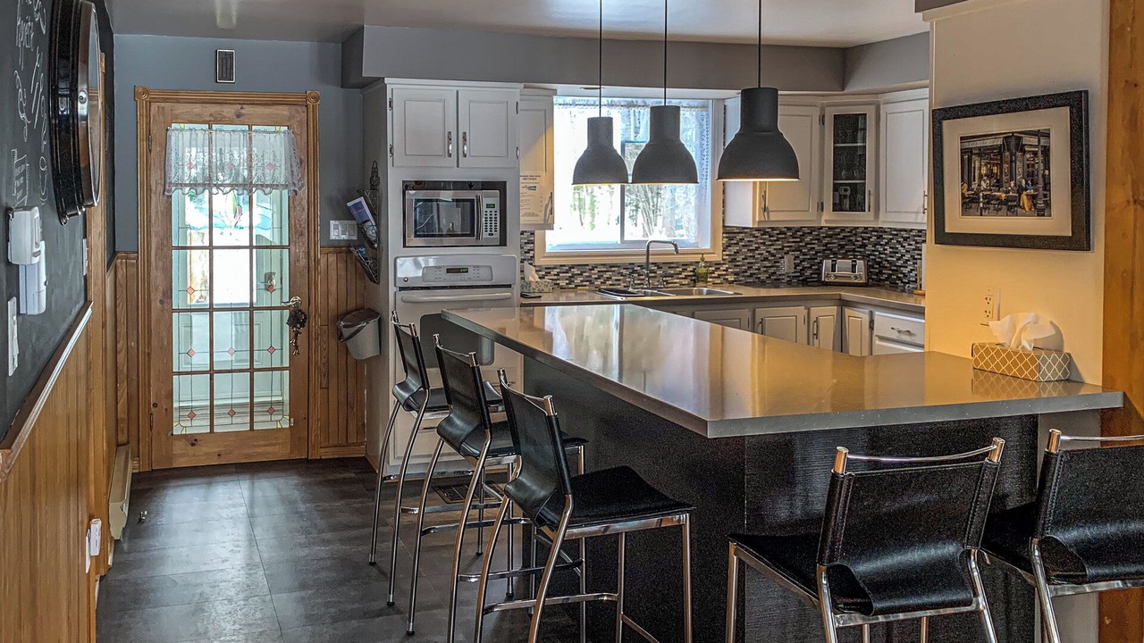Photo of Kitchen in Sainte-Cecile-de-Whitton