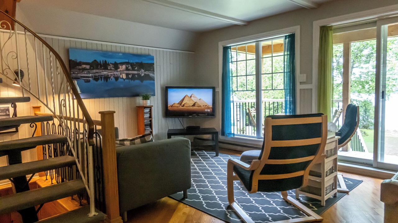 Photo of Livingroom in Sainte-Cecile-de-Whitton