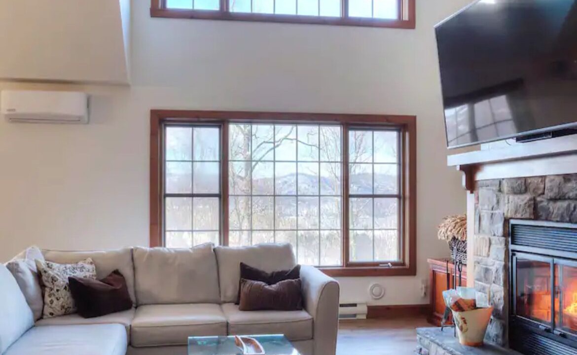 Photo of Livingroom in Mont-Tremblant Pedestrian Village