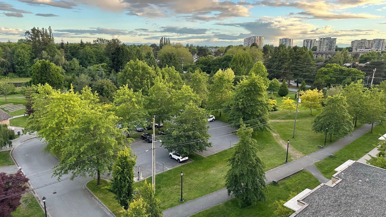 Photo of Outdoor in Richmond City Centre