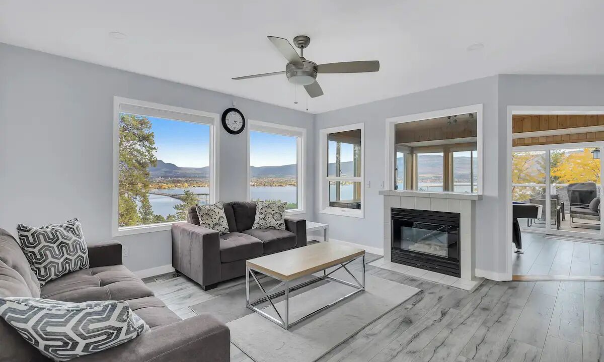 Photo of Livingroom in West Kelowna Estates