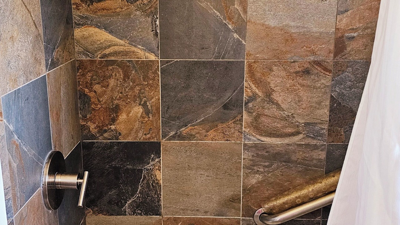 Photo of Bathroom in Regional District of Nanaimo