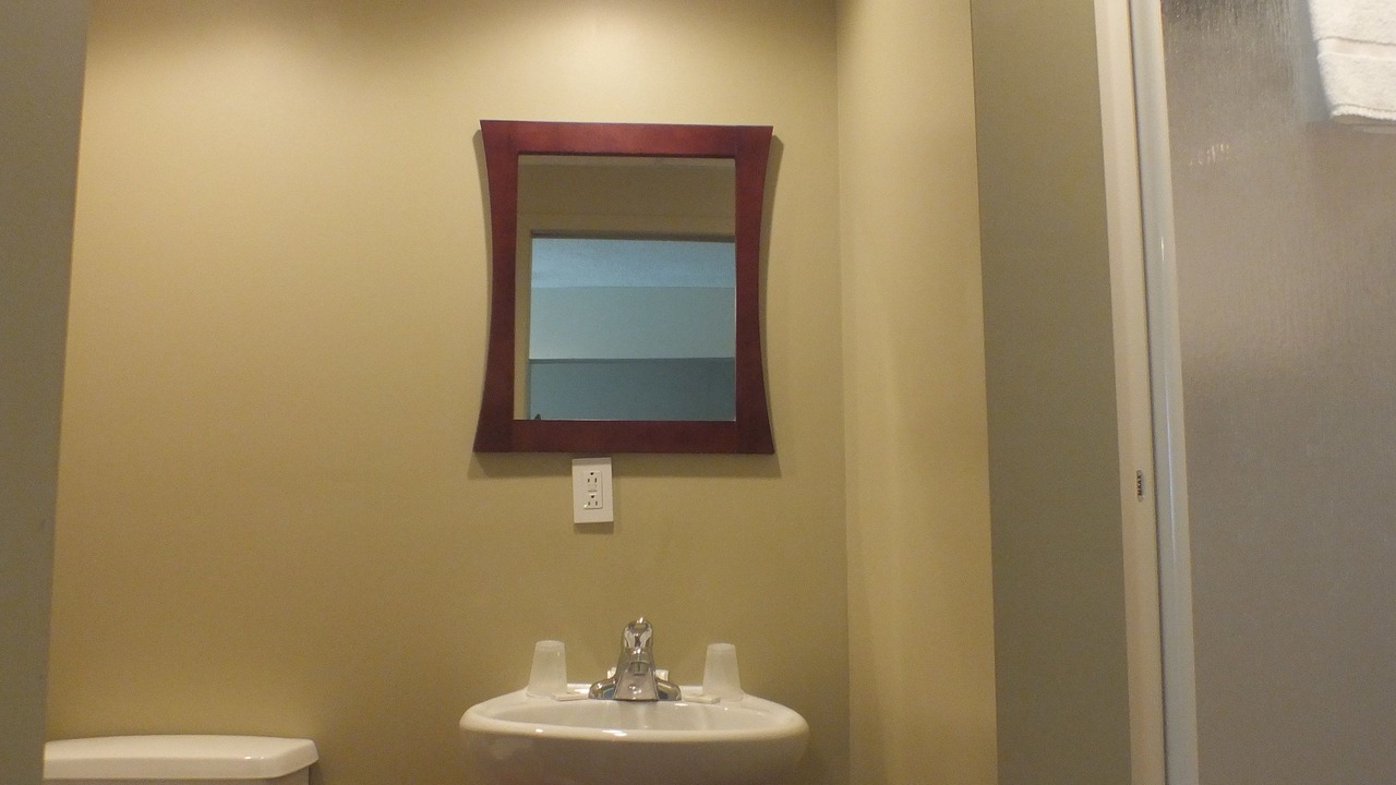 Photo of Bathroom in Saint-Augustin-de-Desmaures