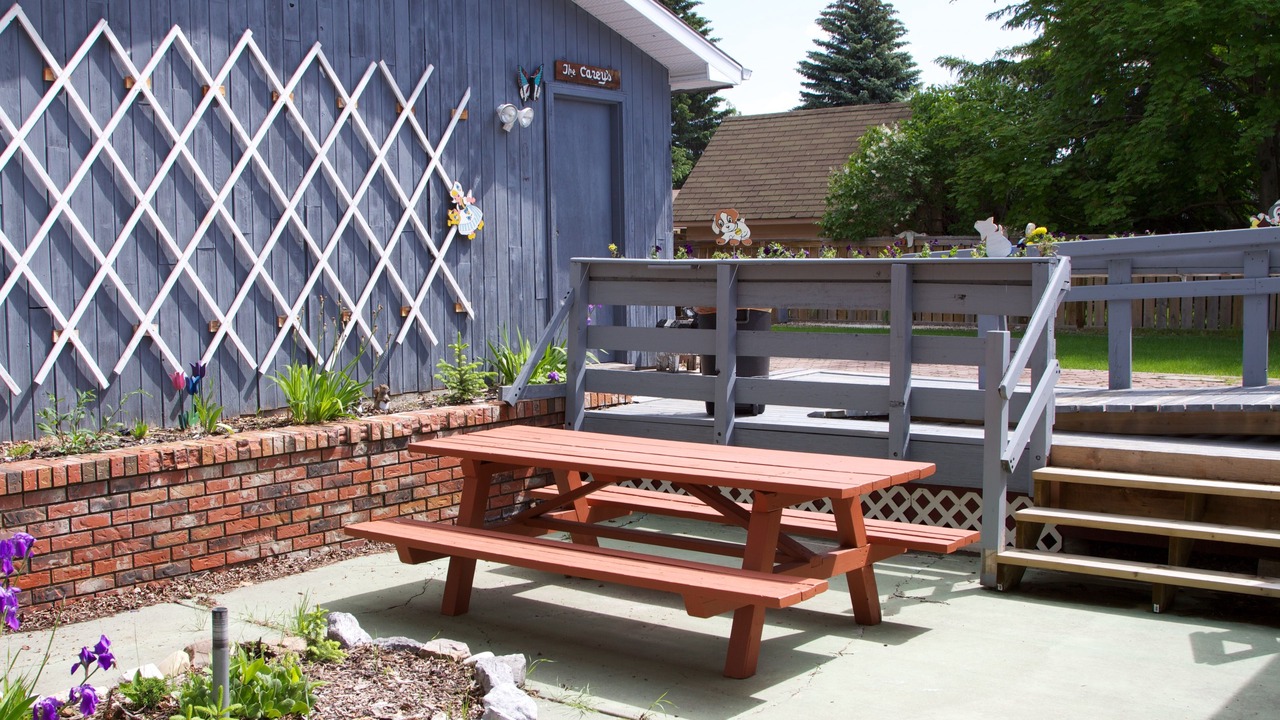 Photo of Patio Balcony in Northwest Calgary
