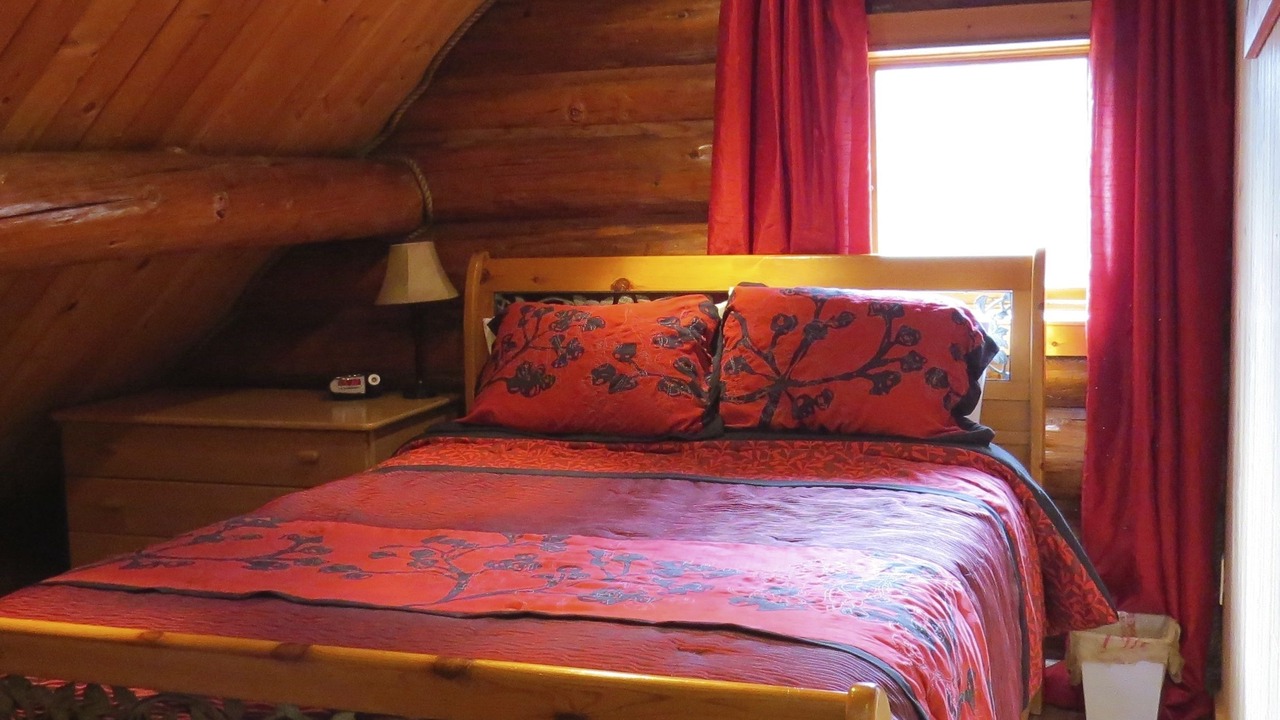 Photo of Bedroom in Otter Point